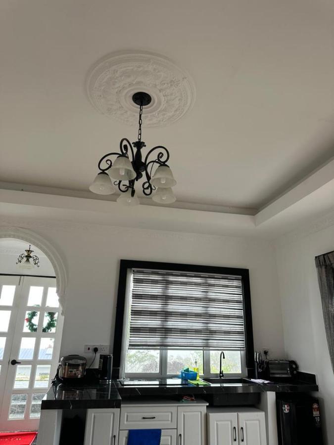 Hounon White Chimney Cottage راناوْ المظهر الخارجي الصورة