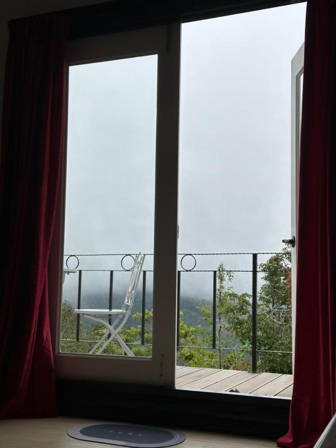 Hounon White Chimney Cottage راناوْ المظهر الخارجي الصورة